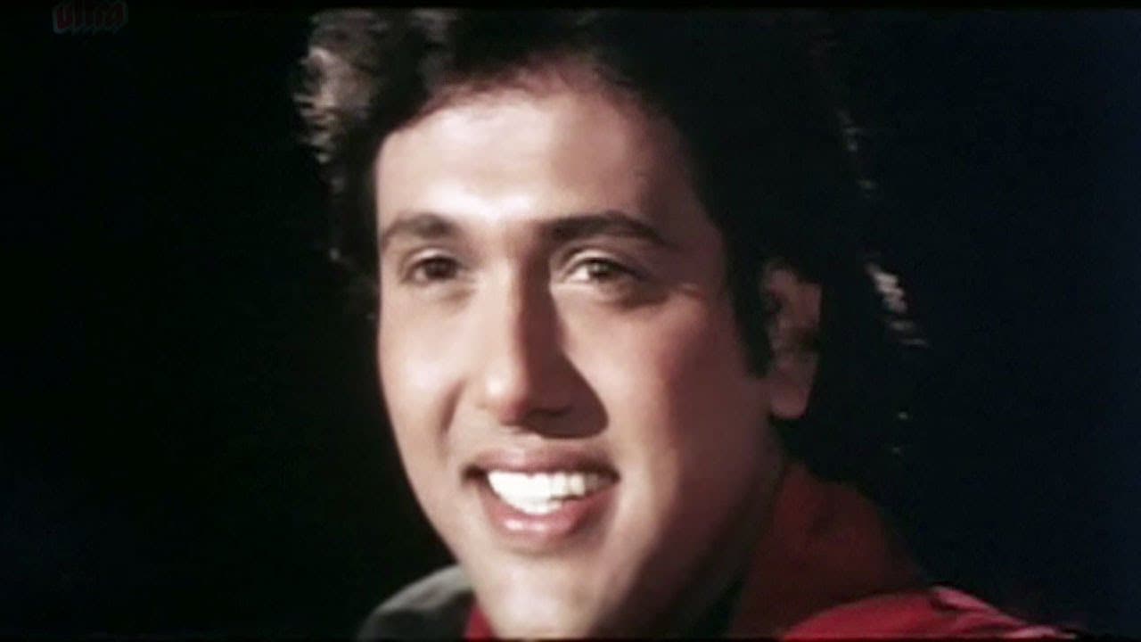 Govinda becomes superstar of Bollywood - Swarg, Scene 12/14
