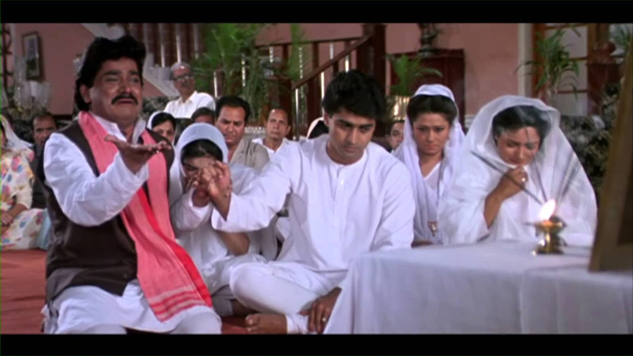 Bhagwan Ko Bhi Toh Pyar Chahiye - Emotional Scene - Hum Aapke Hain Koun - #20YearsOfHAHK