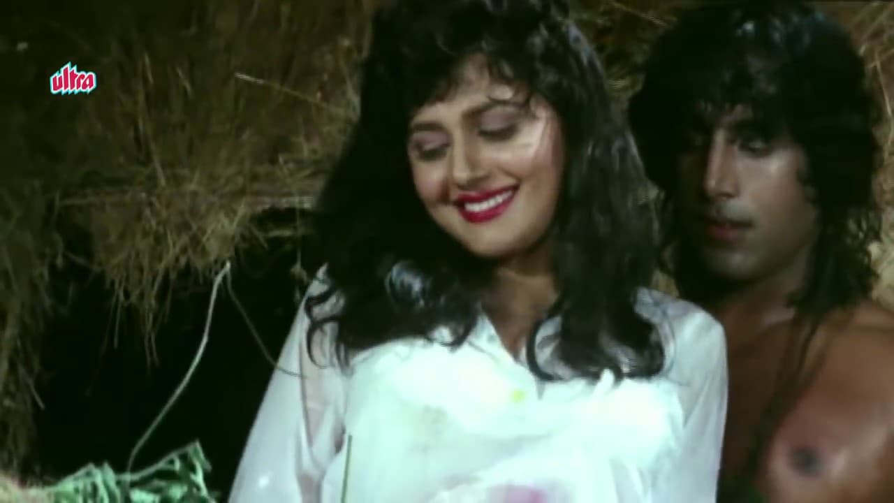 Kissing Scene - Tarzan & Kirti Singh  - Jungle Love Scene - 6/11