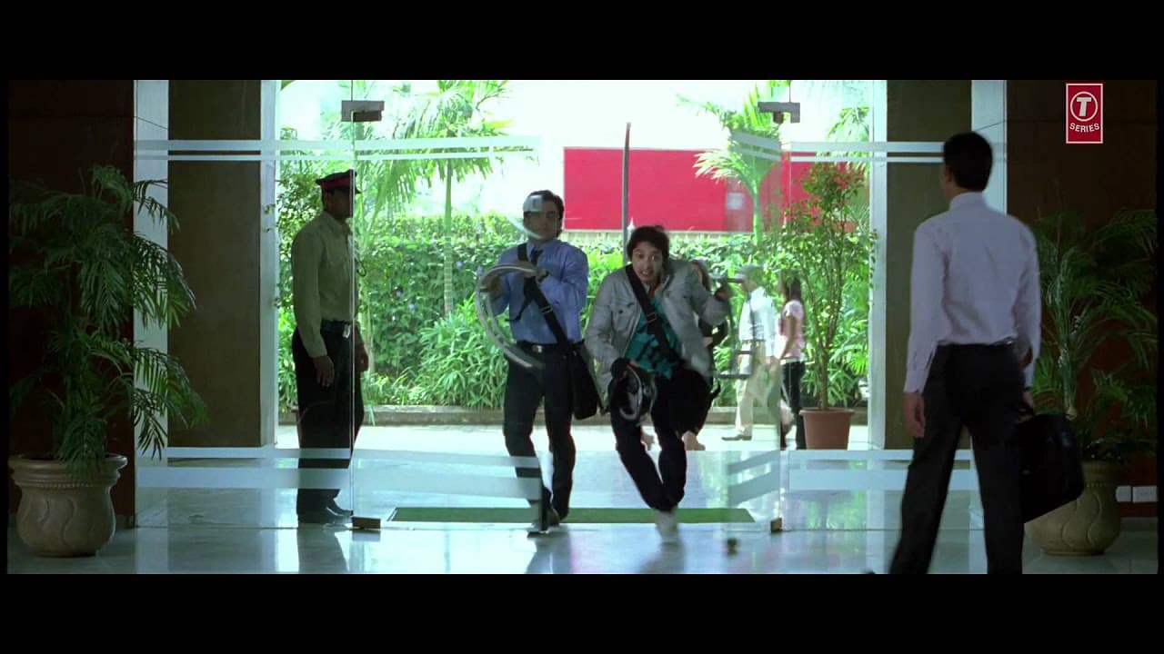 Kaari Kaari  | Hum Tum Shabana | Minisha Lanbha, Tusshar Kapoor, Shreyas Talpade |  Sachin-Jigar