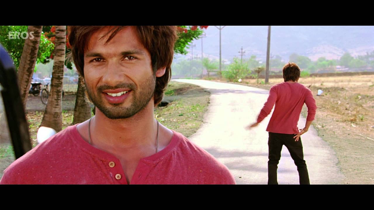 Shahid made fun of in Public  - R Rajkumar