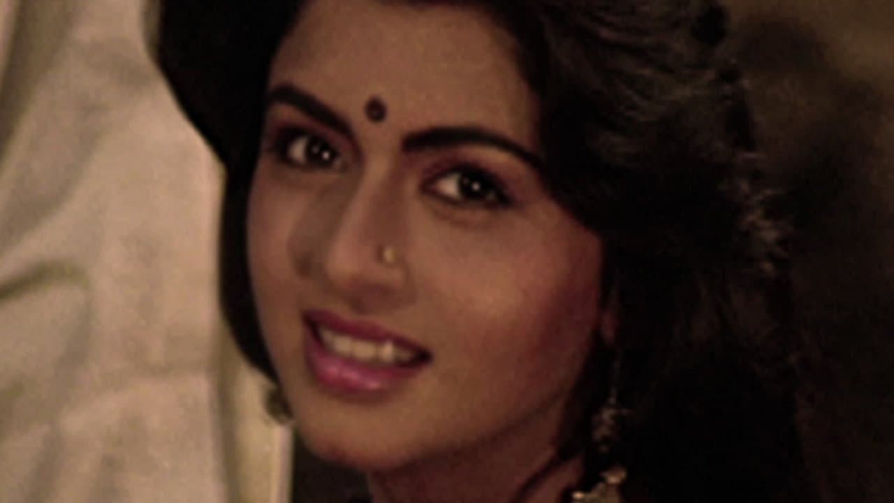 Bhagyashree gets scared from Reema Lagoo - Qaid Mein Hai Bulbul, Comedy Scene 4/13