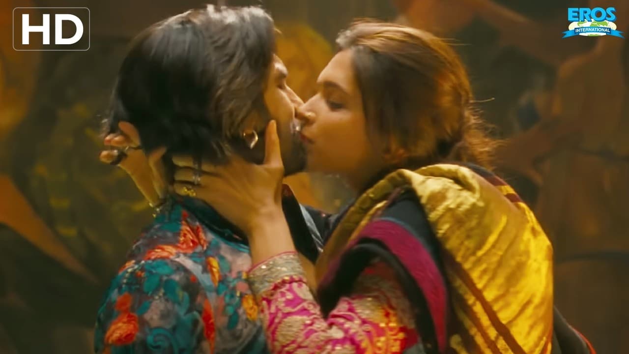 Bollywood's Best Kisses | KISS DAY SPECIAL - Romantic Movie Scenes | RAM-LEELA | ROCKSTAR & More..