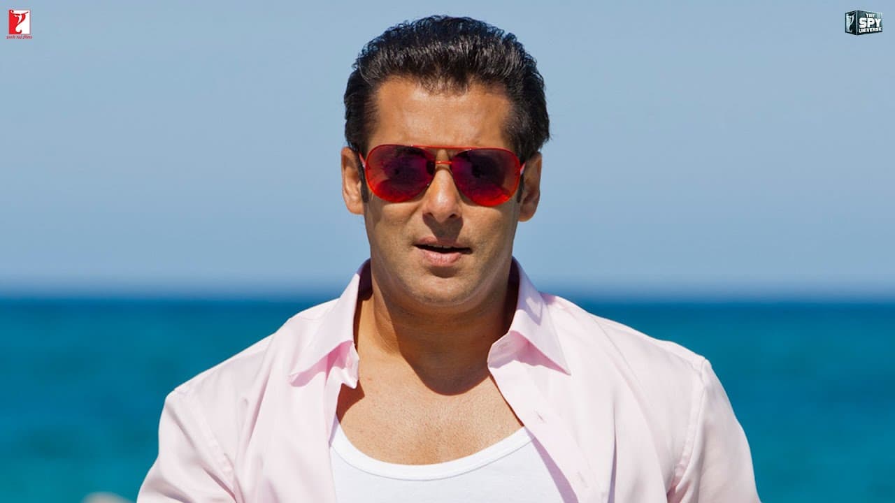 Gift hai Zoya ke liye | Salman Khan & Katrina Kaif | Ek Tha Tiger