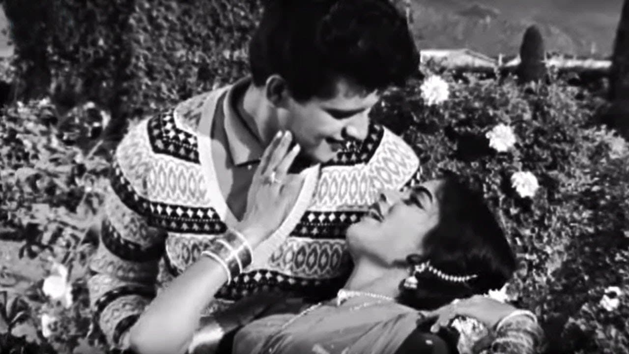 Zara Dekh Sanam - Manoj Kumar, Rajshree | Lata Mangeshkar | Grahasti | Bollywood Song