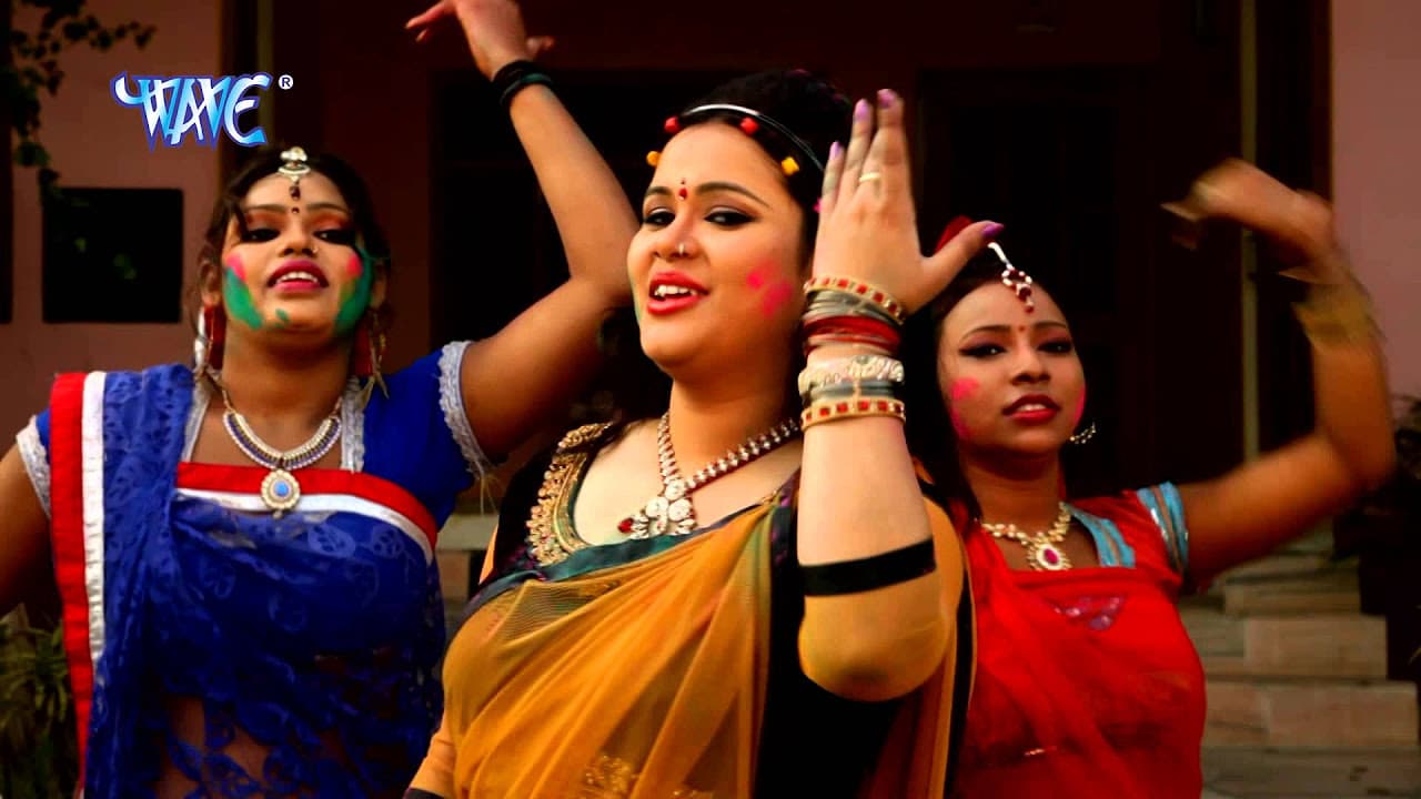 Leke Ghuma तारे झाड़ू - Holiya Me Udela Gulal - Anu Dubey - Bhojpuri Hit Holi Songs HD