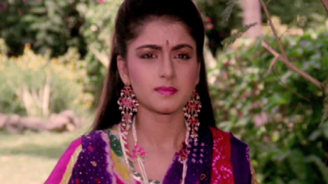 Bhagyashree goes to meet her lover - Qaid Mein Hai Bulbul, Scene 2/13