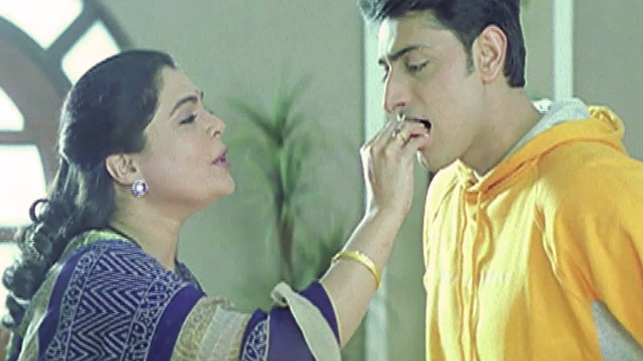 Finally Priyanshu Agrees For Marriage - Koi Mere Dil Mein Hai Scene 3/16