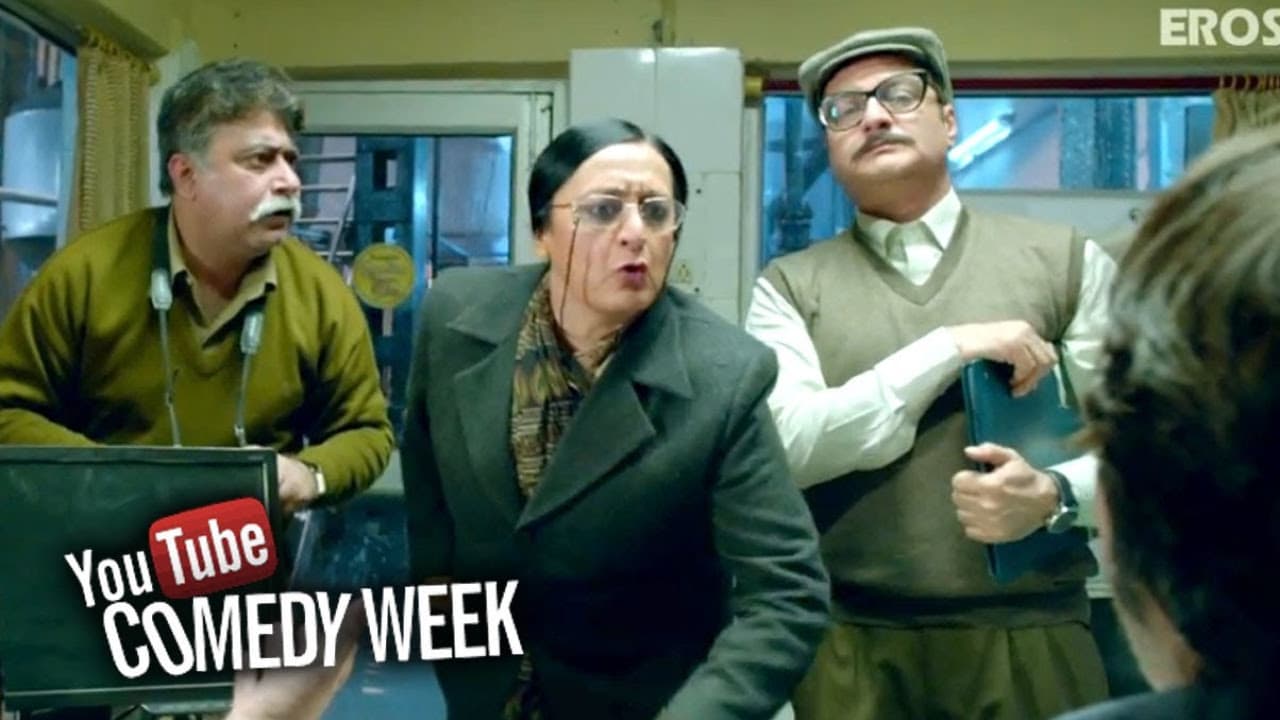 Vinay Pathak & Dolly Ahluwalia conduct a raid - Comedy Sequence - Bajatey Raho