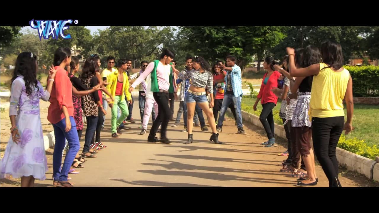 Handle Mar Deb इंजन मोबिल फेकेलागी - Hukumat - Bhojpuri Hit Songs - Arvind Akela Kallu