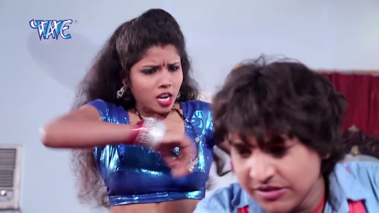 ओठलाली से माल चाट के - Super Songs -  Me ITI || Bhojpuri  Song 2016 new @WaveMusicIndia