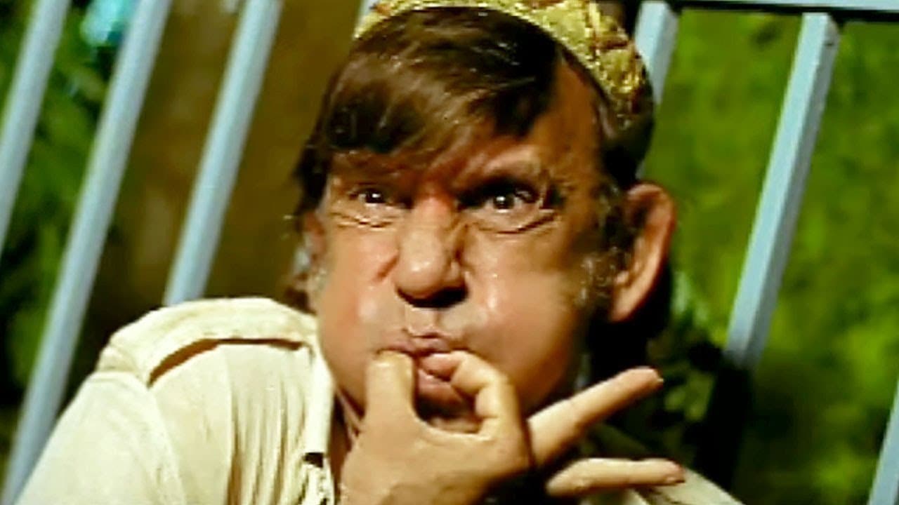 Razzak Khan's friend land in jail | Chor Mandli | Bollywood Scene 1/18