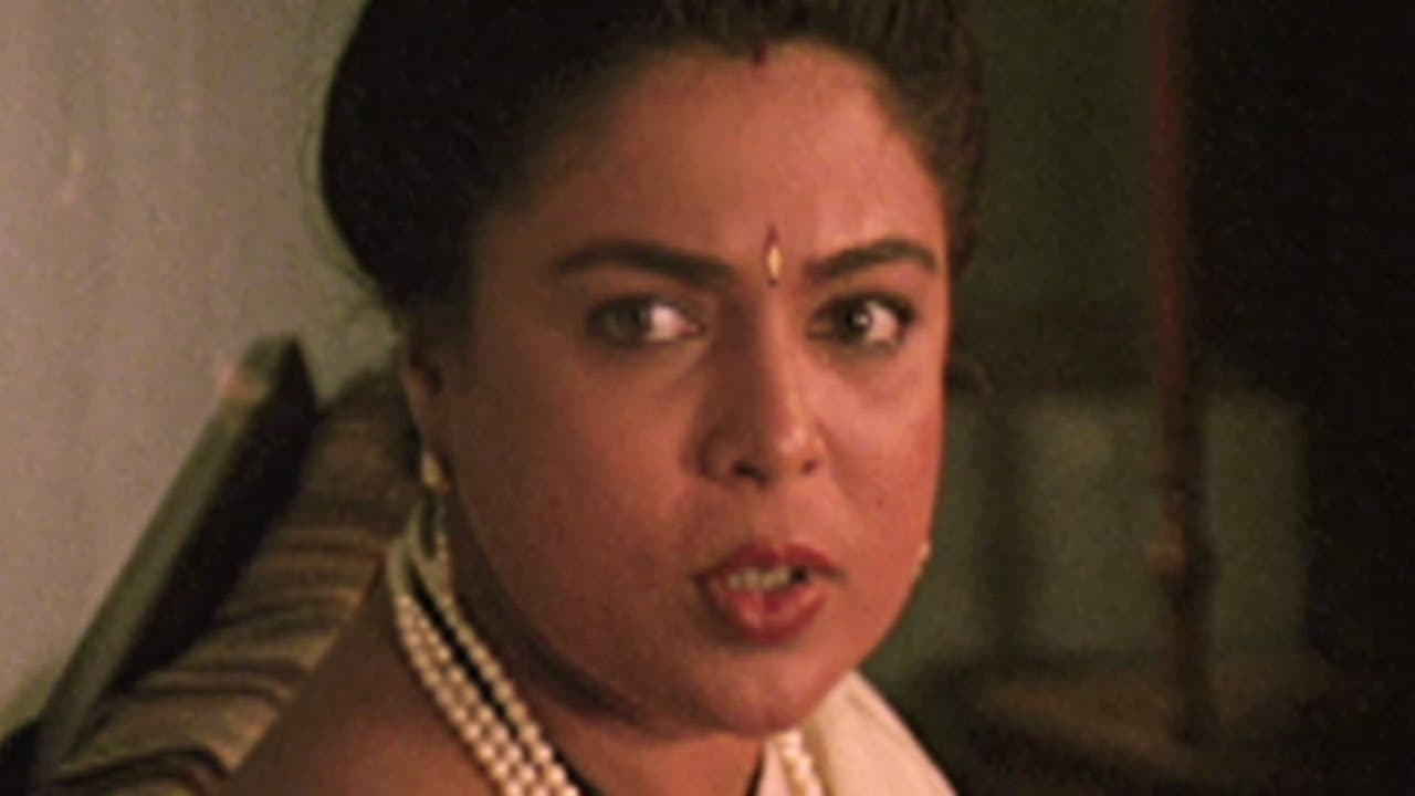 Reema Lagoo Shouts on Bhagyashree - Qaid Mein Hai Bulbul, Comedy Scene 3/13