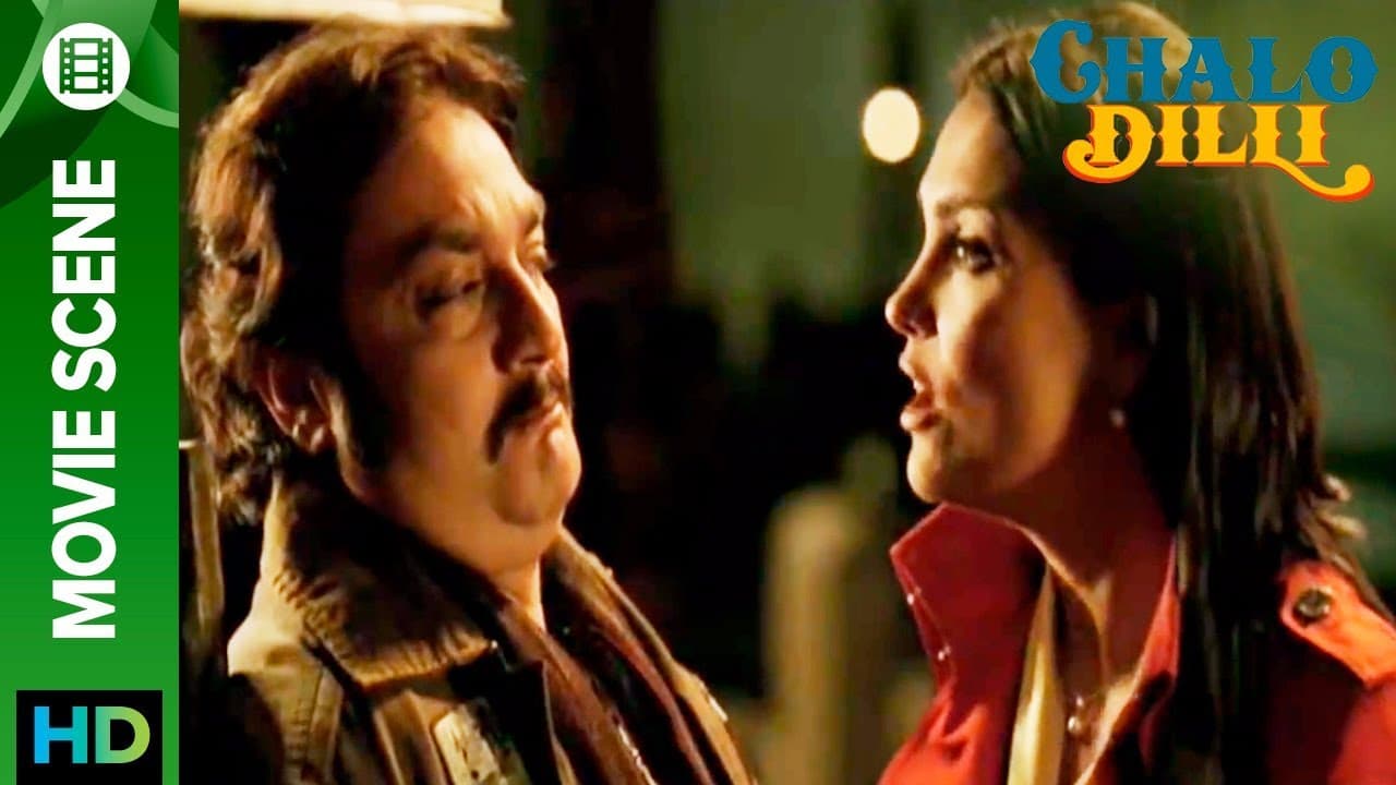 Lara Dutta insults Vinay Pathak - Chalo Dilli