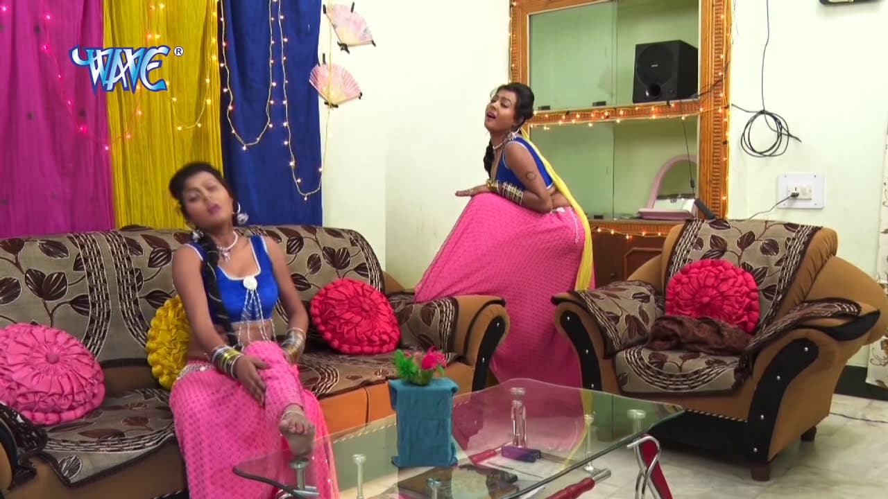 हमर राजा - Ratiya Me - Metric Pass - Gunjan Singh | Bhojpuri Song @WaveMusicIndia