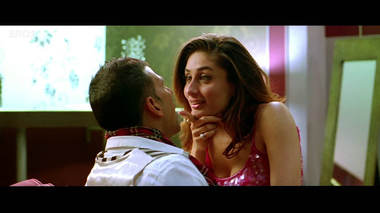 Kareena Kapoor's close dance - Kambakkht Ishq