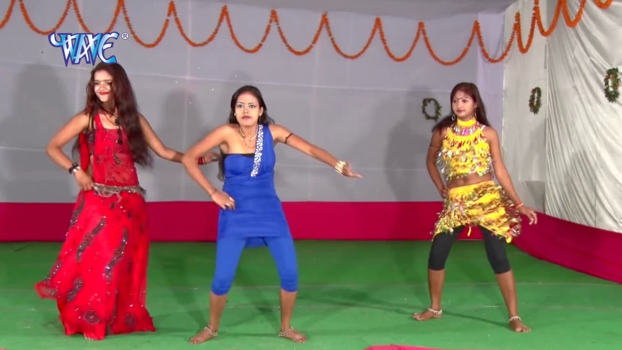 Aawa Laga Ke - आवs तेल लगाके  - Bhojpuri Hit Dance - Live Recording Dance @WaveMusicIndia