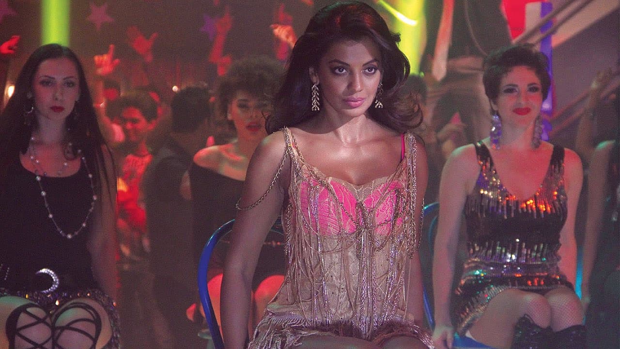 Har Lamha Kar Party - Bezubaan Ishq | Mugdha Godse