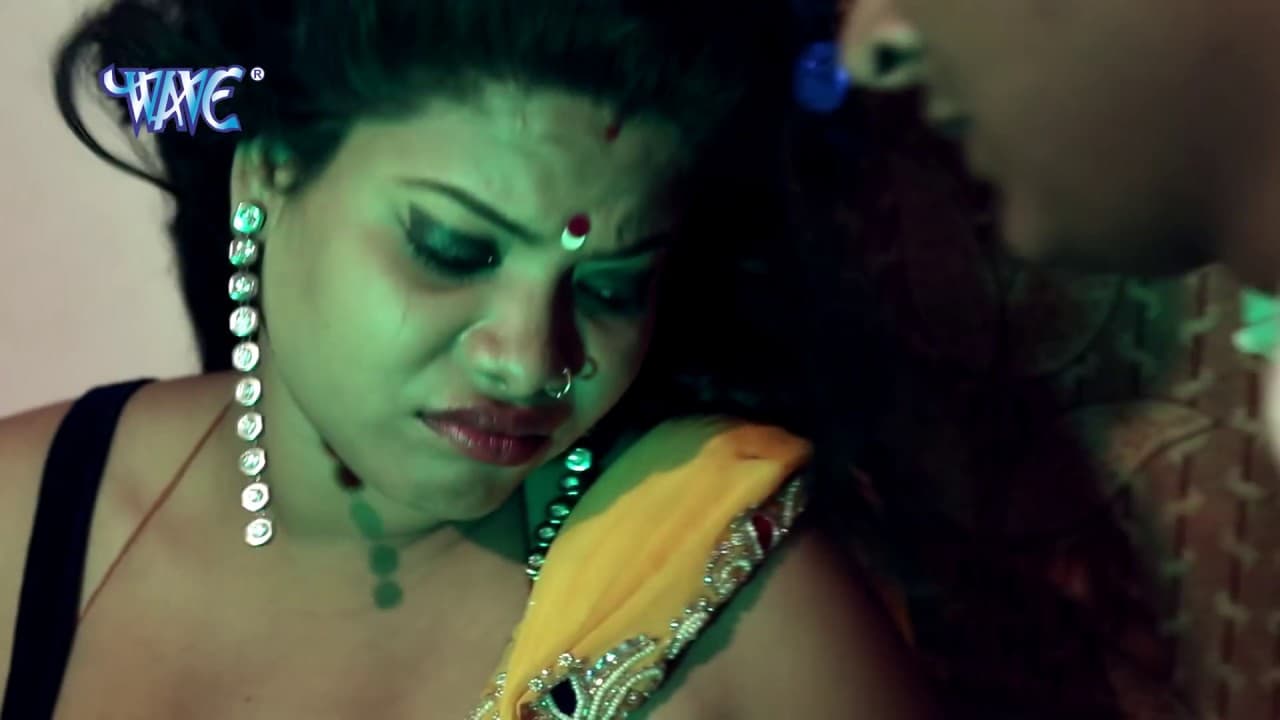 पलंग पर रेयाज करता - Devra Palang Par Reyaj - Vishal Singh - Bhojpuri Songs @WaveMusicIndia