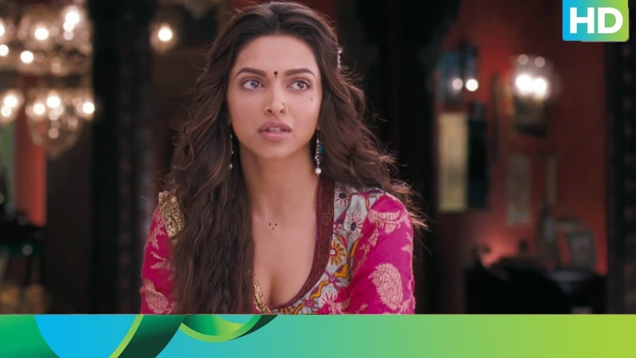 Deepika Padukone & Supriya Pathak intense scene | Goliyon Ki Raasleela Ram-leela Scene