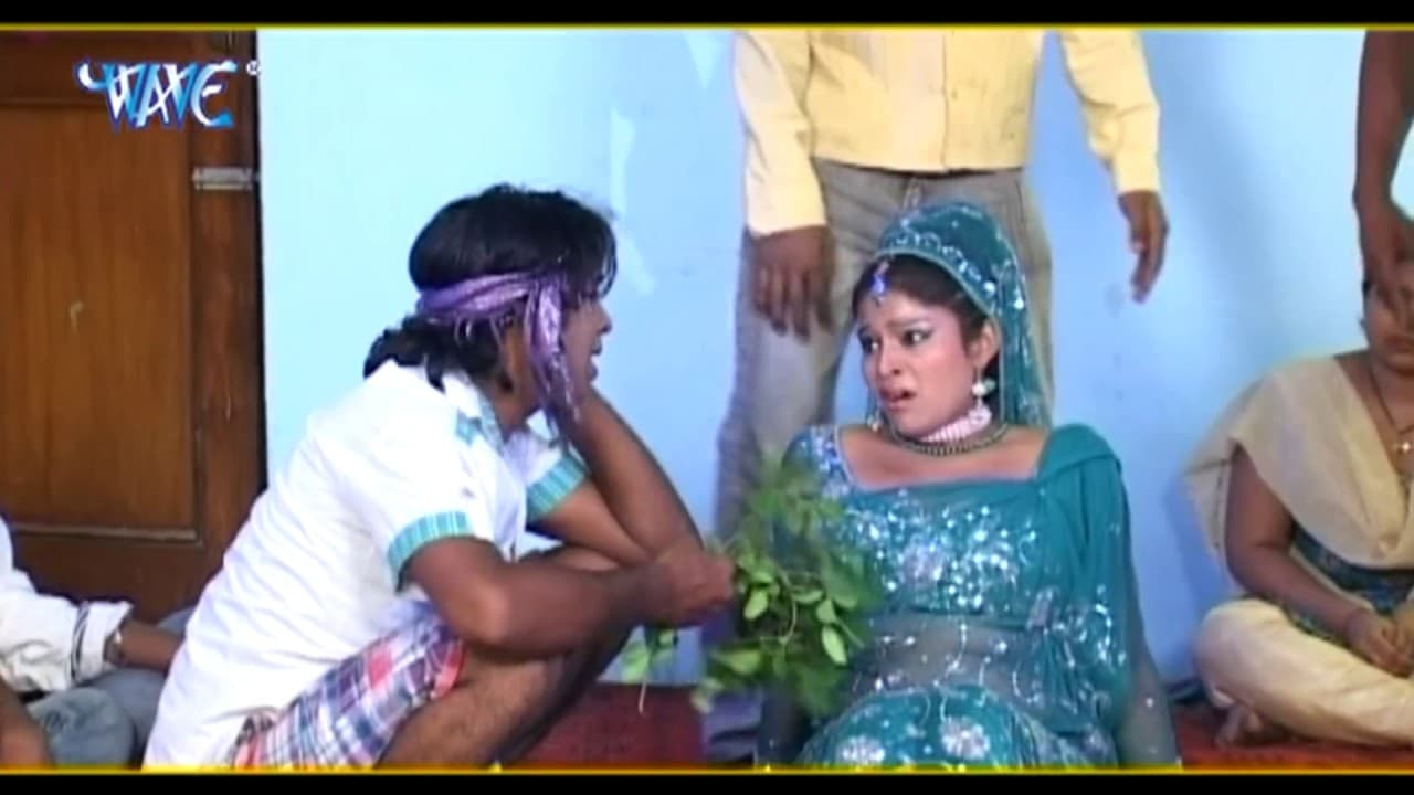 Bhauji Ke लहंगा में अजगर घुसल बा - Double Yaar Wali - Bhojpuri Song @WaveMusicIndia