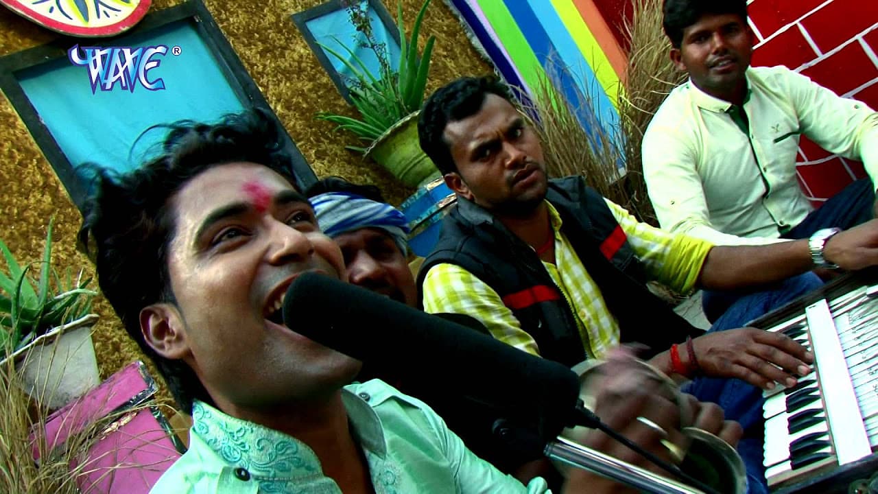 Piya Chaite Me Aayita पिया चइत में अईतs - Bhojpuri Chaita Songs HD @WaveMusicIndia